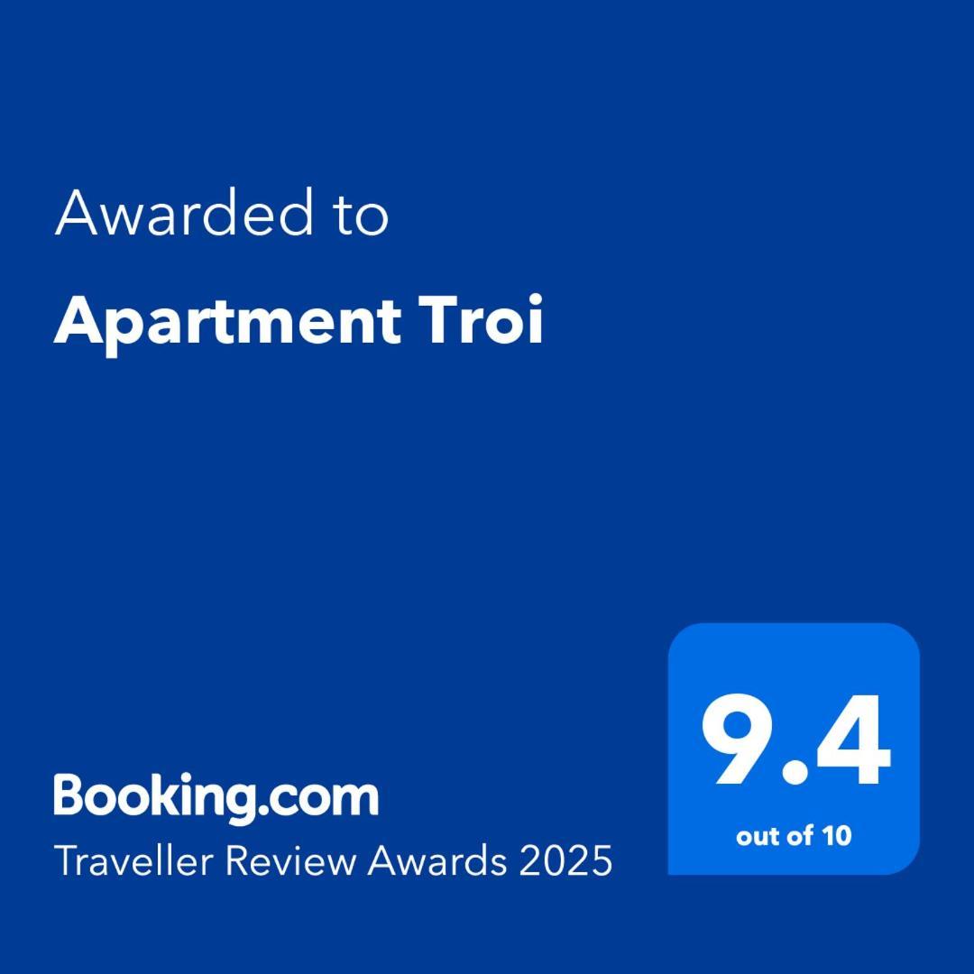 Apartment Troi Pristina Buitenkant foto